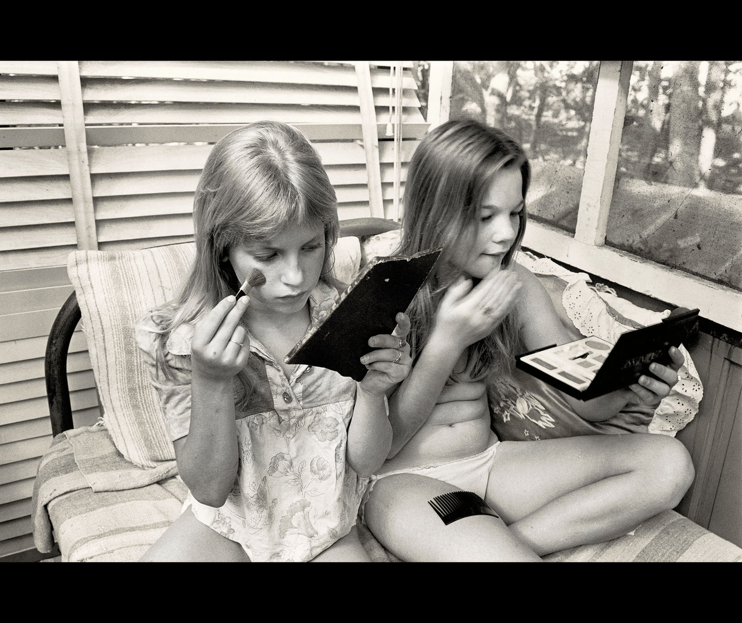 Alpin and Dana in the loft making up, 1977 - Framed Print