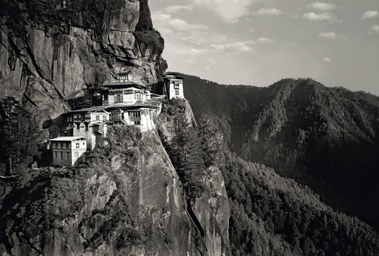 Taktshang, 1994